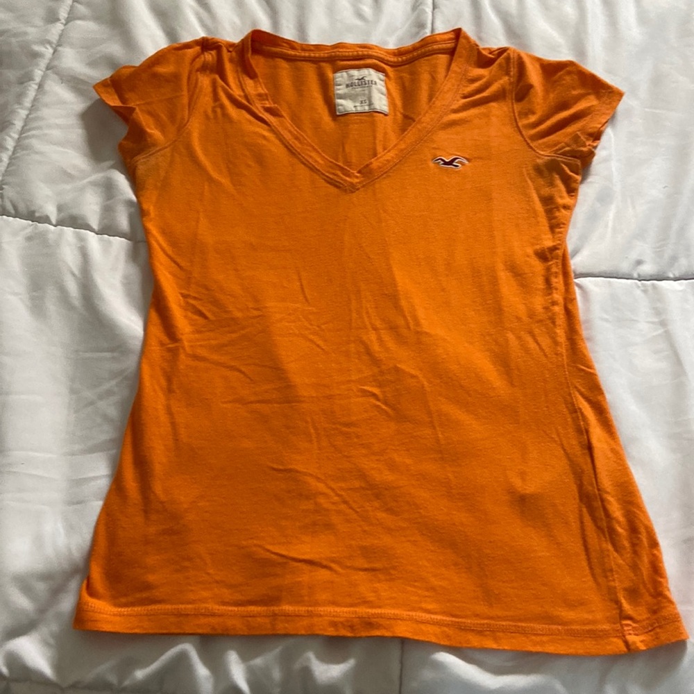 Plain orange short sleeve shirt
